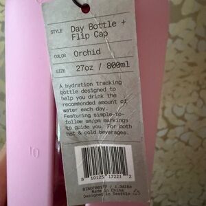 BINK Water Day Bottle with Flip Cap